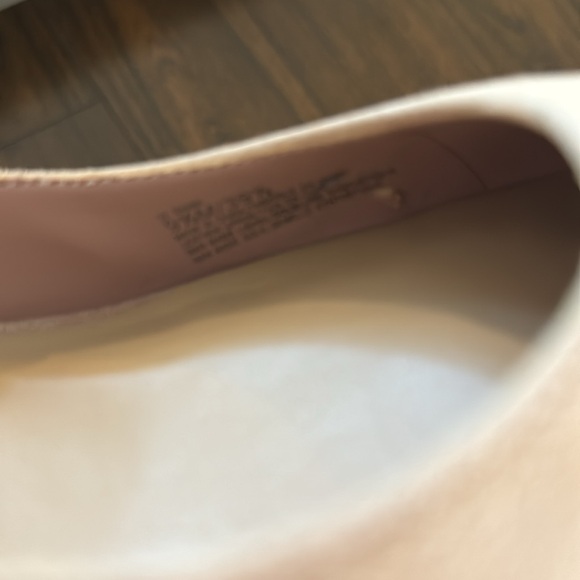 Saks Fith Avenue blush heeled ballerina - Picture 9 of 10